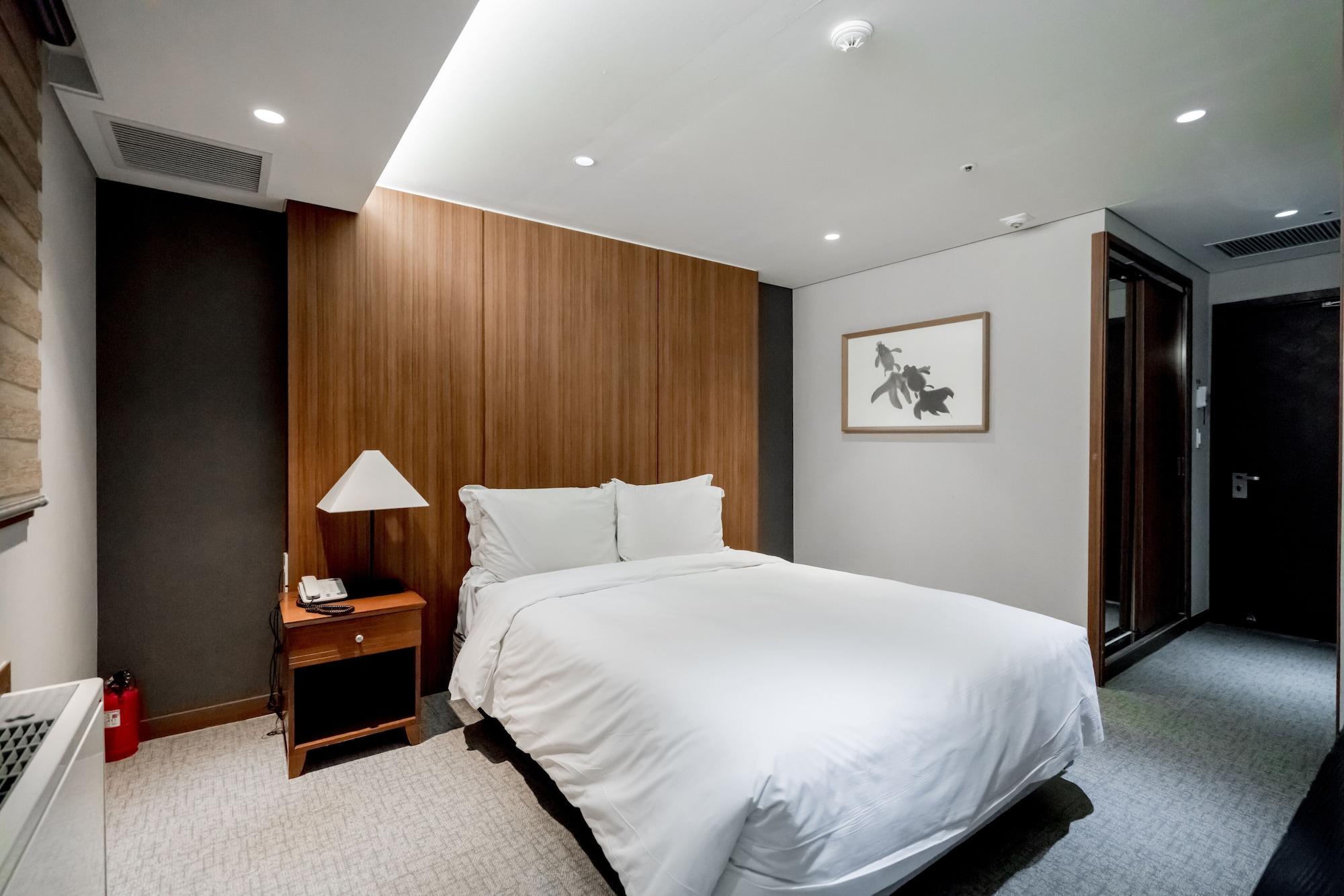 Oriens Hotel & Residences Myeongdong Séoul Extérieur photo